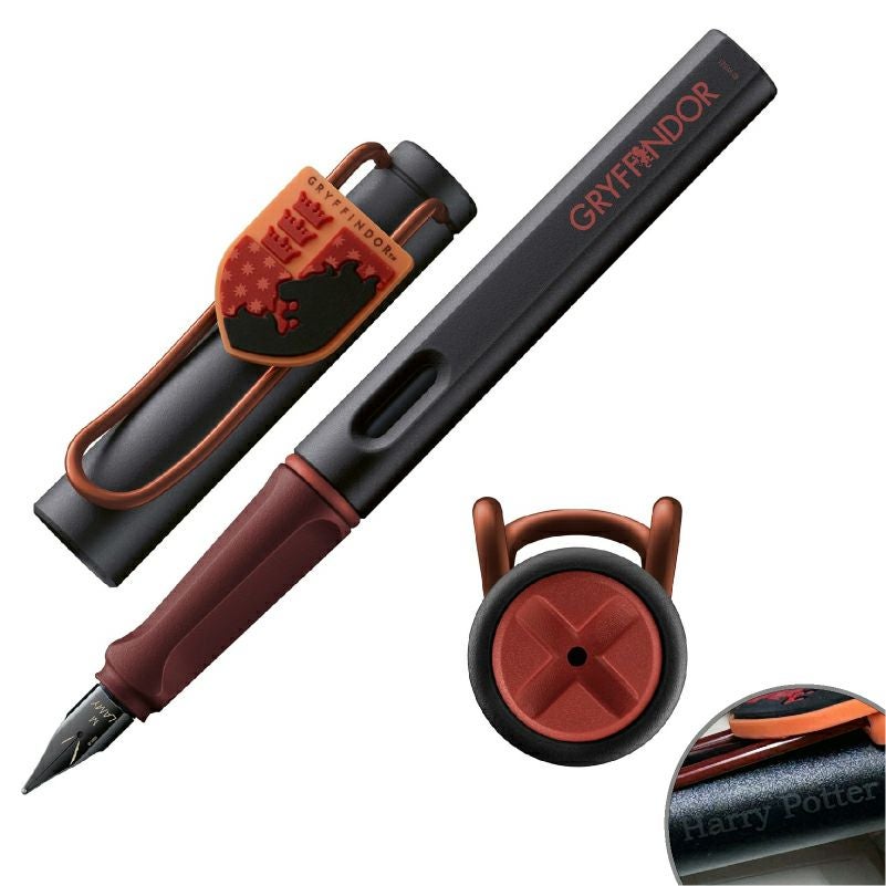 【名入れ無料】 ラミー サファリ LAMY Safari 万年筆 ハリーポッター ハリポタ Harry Potter グリフィンドール ホグワーツ 紋章付き 文房具 筆記具 レッド 赤 ギフト 誕生日 推し活 推し寮