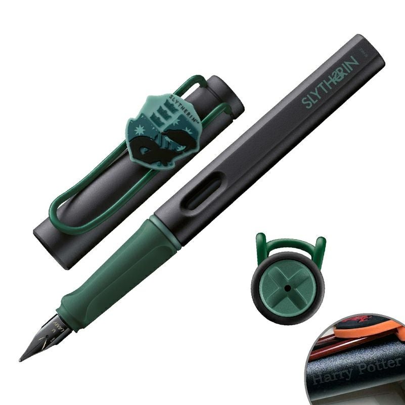 【名入れ無料】 ラミー サファリ LAMY Safari 万年筆 ハリーポッター ハリポタ Harry Potter スリザリン ホグワーツ 紋章付き 文房具 筆記具 グリーン 緑 ギフト 誕生日 推し活 推し寮