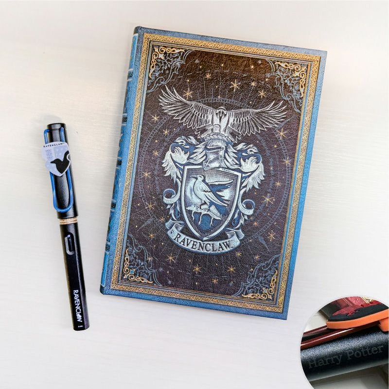 【名入れ無料】　ラミー サファリ LAMY Safari ハリーポッター Harry Potter ハリポタ 万年筆 ペーパーブランクス Paperblanks レイブンクロー ホグワーツ ミディ 無地 ノート 2点セット 誕生日 ギフト 推し活