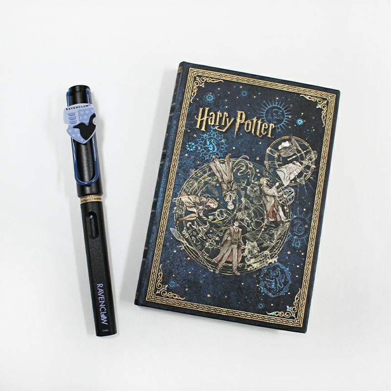 【名入れ無料】ハリーポッター Harry Potter ハリポタ ラミー サファリ LAMY Safari 万年筆 ペーパーブランクス Paperblanks レイブンクロー ホグワーツの伝説 mini 無地 ノート 2点セット